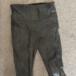 Shiny Green Leggings